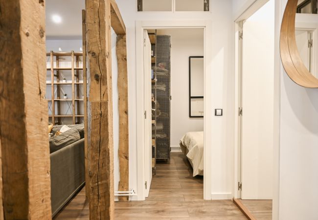 Lägenhet i Madrid - Agradable Apartamento de 2 Dormitorios y 2 baños en el Barrio Universidad. Temporal  Lägenhet i Madrid - Agradable Apartamento de 2 Dormitorios y 2 baños en el Barrio Universidad. Temporal