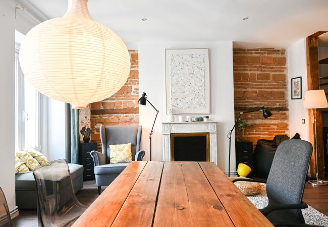 Lägenhet i Madrid - Agradable Apartamento de 2 Dormitorios y 2 baños en el Barrio Universidad. Temporal  Lägenhet i Madrid - Agradable Apartamento de 2 Dormitorios y 2 baños en el Barrio Universidad. Temporal