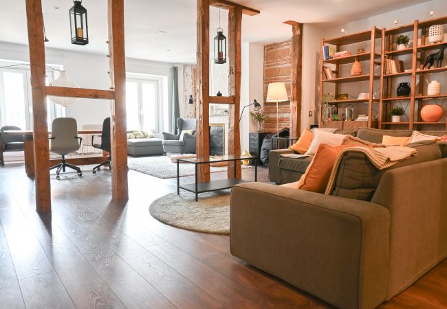 Lägenhet i Madrid - Agradable Apartamento de 2 Dormitorios y 2 baños en el Barrio Universidad. Temporal  Lägenhet i Madrid - Agradable Apartamento de 2 Dormitorios y 2 baños en el Barrio Universidad. Temporal