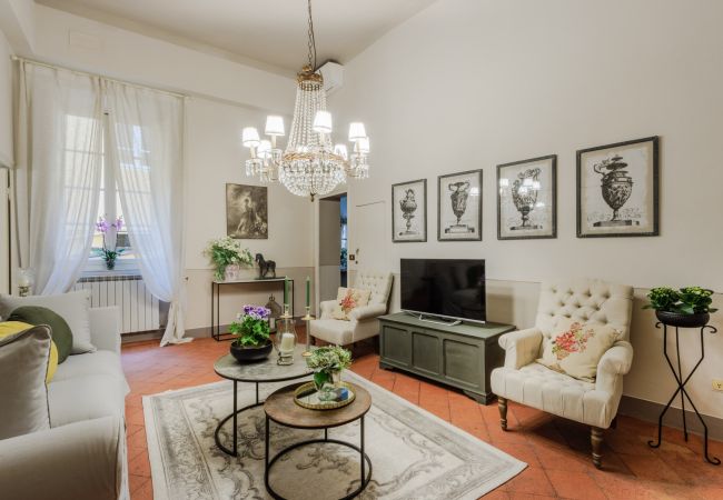 Lägenhet i Lucca - Casa Celeste 3 Bedrooms Apartment with Terrace Inside Lucca Lägenhet i Lucca - Casa Celeste 3 Bedrooms Apartment with Terrace Inside Lucca