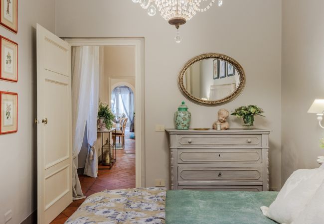 Lägenhet i Lucca - Casa Celeste 3 Bedrooms Apartment with Terrace Inside Lucca Lägenhet i Lucca - Casa Celeste 3 Bedrooms Apartment with Terrace Inside Lucca