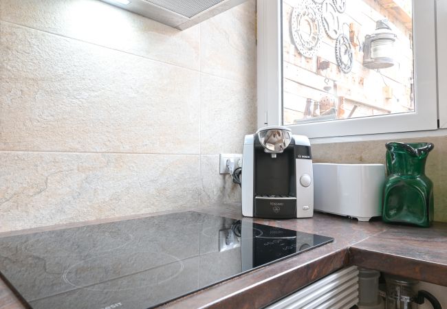 Lägenhet i Madrid - Coqueto estudio con piscina en Ciudad Lineal  Lägenhet i Madrid - Coqueto estudio con piscina en Ciudad Lineal