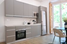 Studio i Madrid - Céntrico y Luminoso Estudio Duplex en Madrid ETD3