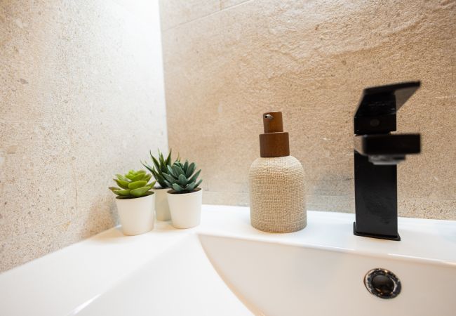 Lägenhet i Valencia - The Blasco Ibañez Apartment 01 by Florit Flats Lägenhet i Valencia - The Blasco Ibañez Apartment 01 by Florit Flats