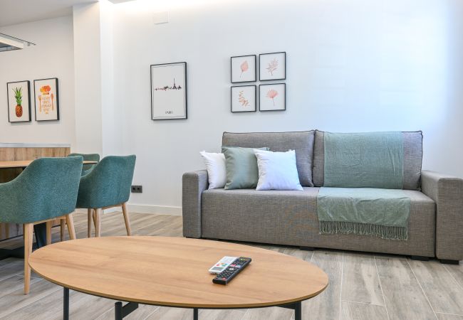 Lägenhet i Madrid - Bonito apartamento de dos dormitorios en Hortaleza  Lägenhet i Madrid - Bonito apartamento de dos dormitorios en Hortaleza