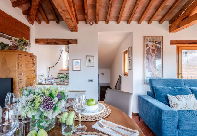 Lägenhet i Lucca - Panoramic penthouse with views and elevator in Lucca Lägenhet i Lucca - Panoramic penthouse with views and elevator in Lucca