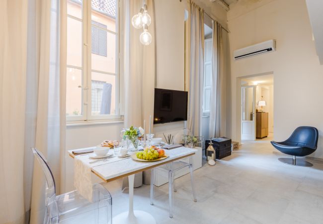 Lägenhet i Lucca - Contemporary Apartment with Private Outdoor in Lucca Lägenhet i Lucca - Contemporary Apartment with Private Outdoor in Lucca