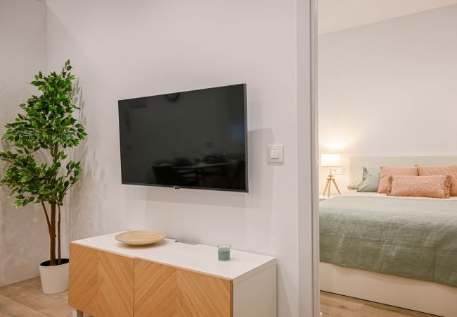 Lägenhet i Madrid - Apartamento Moderno en Acacias con Excelente Ubicación en el Centro de Madrid Temporal  Lägenhet i Madrid - Apartamento Moderno en Acacias con Excelente Ubicación en el Centro de Madrid Temporal