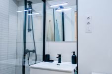 Lägenhet i Madrid - Apartamento Moderno en Acacias con Excelente Ubicación en el Centro de Madrid