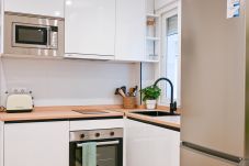 Lägenhet i Madrid - Apartamento Moderno en Acacias con Excelente Ubicación en el Centro de Madrid
