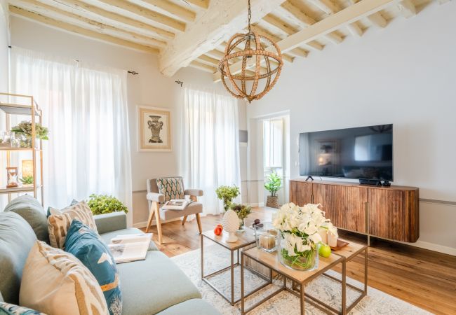 Lägenhet i Montecarlo - Contemporary 2 Bedrooms Apartment in Montecarlo Lägenhet i Montecarlo - Contemporary 2 Bedrooms Apartment in Montecarlo