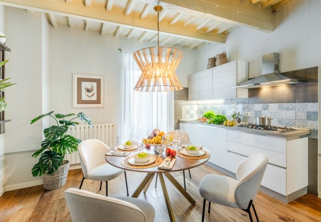 Lägenhet i Montecarlo - Contemporary 2 Bedrooms Apartment in Montecarlo Lägenhet i Montecarlo - Contemporary 2 Bedrooms Apartment in Montecarlo