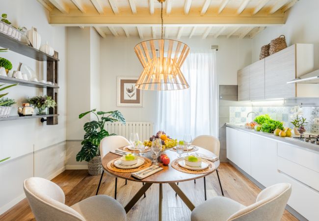 Lägenhet i Montecarlo - Contemporary 2 Bedrooms Apartment in Montecarlo Lägenhet i Montecarlo - Contemporary 2 Bedrooms Apartment in Montecarlo