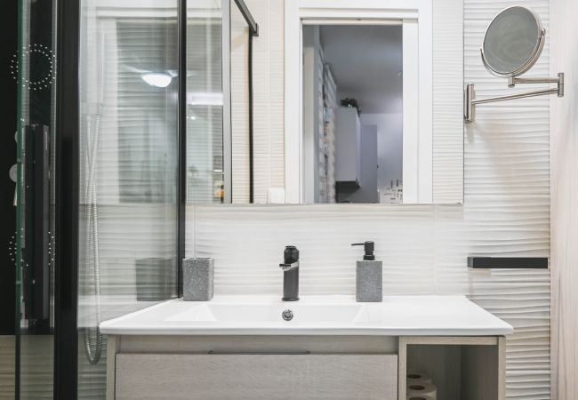Lägenhet i Madrid -  Moderno y Cómodo Apartamento en el Centro de Madrid .Temporal  Lägenhet i Madrid -  Moderno y Cómodo Apartamento en el Centro de Madrid .Temporal