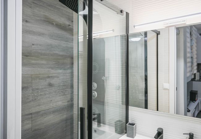 Lägenhet i Madrid -  Moderno y Cómodo Apartamento en el Centro de Madrid .Temporal  Lägenhet i Madrid -  Moderno y Cómodo Apartamento en el Centro de Madrid .Temporal