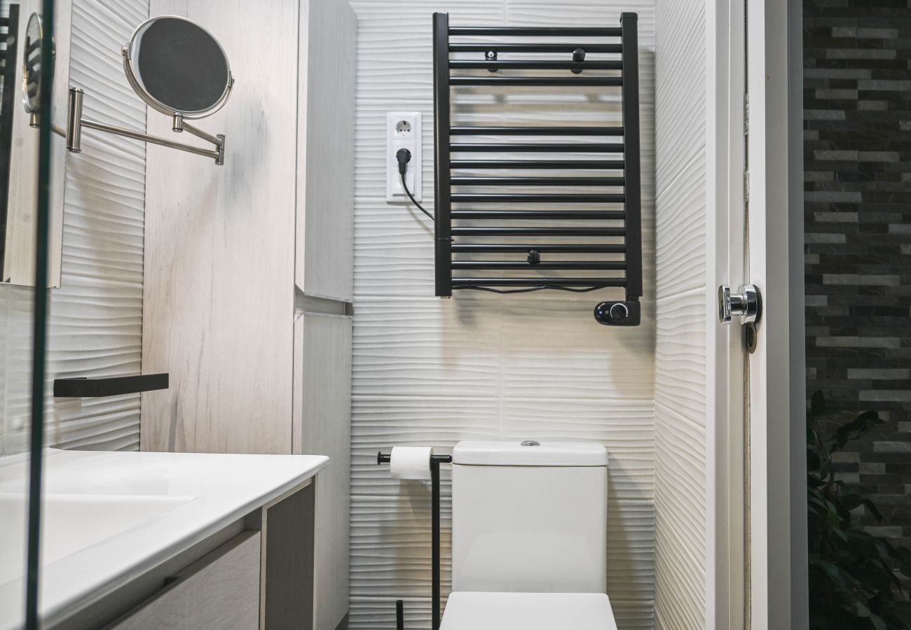 Lägenhet i Madrid -  Moderno y Cómodo Apartamento en el Centro de Madrid .Temporal  Lägenhet i Madrid -  Moderno y Cómodo Apartamento en el Centro de Madrid .Temporal