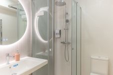 Studio i Madrid - Estudio Sabatini: ¡Tu Espacio Ideal te Espera!