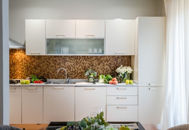 Lägenhet i Lucca - The City Terrace Apartment: smart 2 bedrooms in Lucca Lägenhet i Lucca - The City Terrace Apartment: smart 2 bedrooms in Lucca