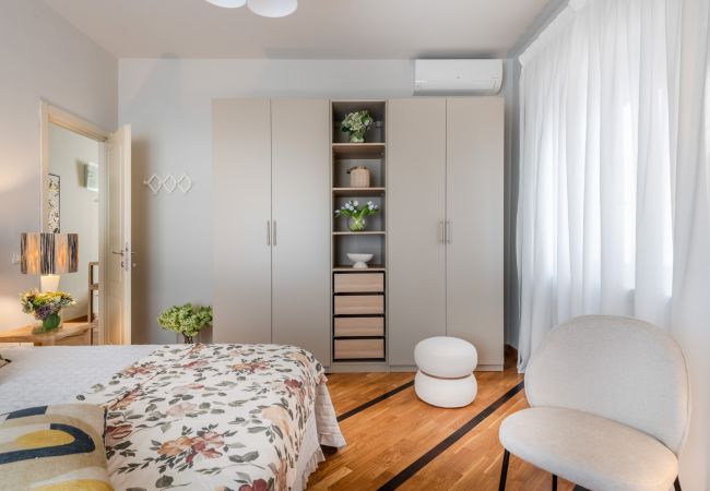 Lägenhet i Lucca - The City Terrace Apartment: smart 2 bedrooms in Lucca Lägenhet i Lucca - The City Terrace Apartment: smart 2 bedrooms in Lucca