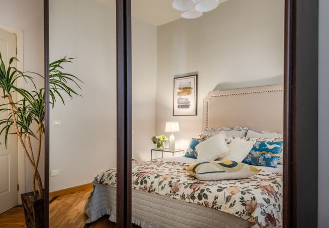 Lägenhet i Lucca - The City Terrace Apartment: smart 2 bedrooms in Lucca Lägenhet i Lucca - The City Terrace Apartment: smart 2 bedrooms in Lucca