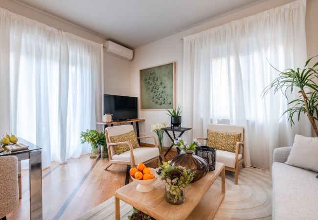 Lägenhet i Lucca - The City Terrace Apartment: smart 2 bedrooms in Lucca Lägenhet i Lucca - The City Terrace Apartment: smart 2 bedrooms in Lucca