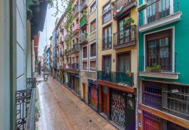 Lägenhet i Bilbao - Kuttun by People Rentals apartment Lägenhet i Bilbao - Kuttun by People Rentals apartment