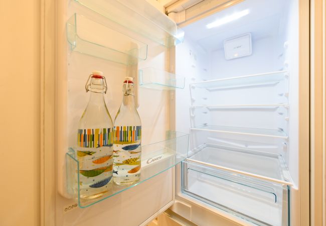 Lägenhet i Madrid - Elegancia y Funcionalidad en San Bernardo: Piso con Baños en Suite Lägenhet i Madrid - Elegancia y Funcionalidad en San Bernardo: Piso con Baños en Suite