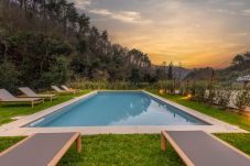 Villa i Santa Maria del giudice - Escape to Tuscany: serene farmhouse with pool & views