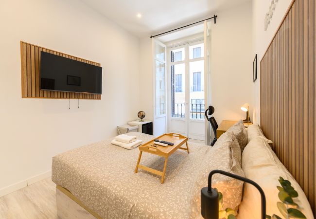Hyra rum i Madrid - Washington:  habitación con comodidad y zonas compartidas Gran Vía-Madrid.Temporal Hyra rum i Madrid - Washington:  habitación con comodidad y zonas compartidas Gran Vía-Madrid.Temporal