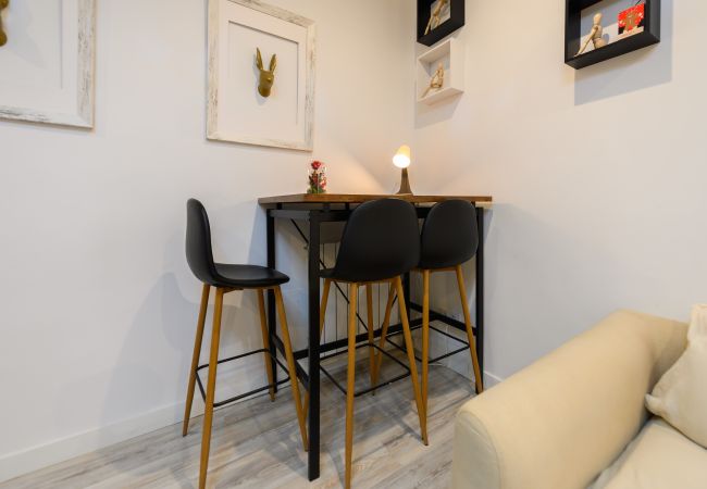 Hyra rum i Madrid - Singapur: habitación con comodidad y zonas compartidas Gran Vía-Madrid.Temporal Hyra rum i Madrid - Singapur: habitación con comodidad y zonas compartidas Gran Vía-Madrid.Temporal