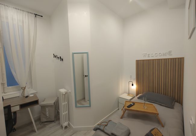 Hyra rum i Madrid - Berlín: habitación con comodidad y zonas compartidas Gran Vía-Madrid.Temporal Hyra rum i Madrid - Berlín: habitación con comodidad y zonas compartidas Gran Vía-Madrid.Temporal