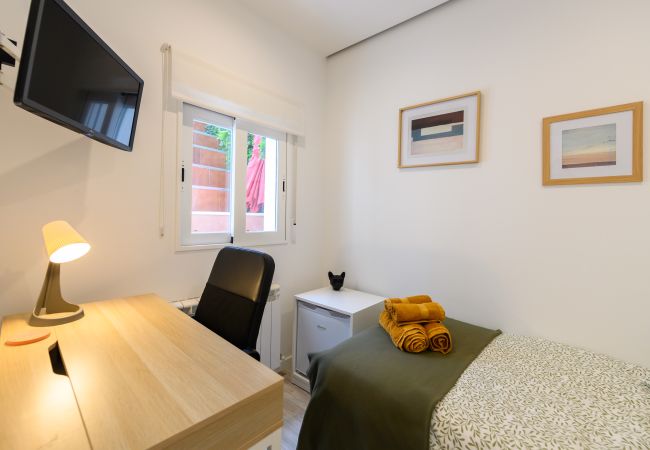  i Madrid - Oruro: Habitación con confort y esencia boliviana en Madrid.Temporal