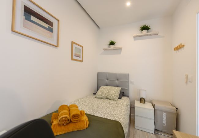Hyra rum i Madrid - Oruro: Habitación con confort y esencia boliviana en Madrid.Temporal Hyra rum i Madrid - Oruro: Habitación con confort y esencia boliviana en Madrid.Temporal