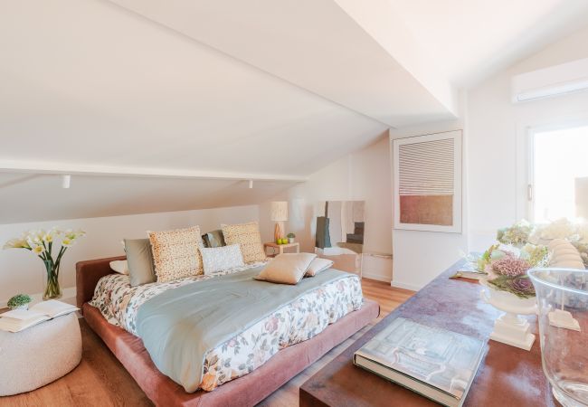 Lägenhet i Lucca - Luxury 2 Bedrooms 2 Bathrooms Penthouse, Elevator Lägenhet i Lucca - Luxury 2 Bedrooms 2 Bathrooms Penthouse, Elevator