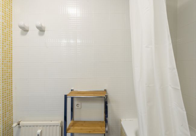 Lägenhet i Madrid - Piso de 1 dormitorio con terraza-Alquiler mensual en Madrid  Lägenhet i Madrid - Piso de 1 dormitorio con terraza-Alquiler mensual en Madrid