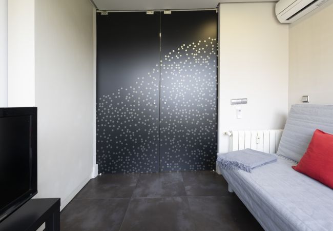 Lägenhet i Madrid - Alquiler Mensual en Madrid – Piso Exterior con 1 Dormitorio + Estudio y 2 Baños.Temporal Lägenhet i Madrid - Alquiler Mensual en Madrid – Piso Exterior con 1 Dormitorio + Estudio y 2 Baños.Temporal