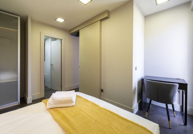 Lägenhet i Madrid - Alquiler Mensual en Madrid – Piso Exterior con 1 Dormitorio + Estudio y 2 Baños.Temporal Lägenhet i Madrid - Alquiler Mensual en Madrid – Piso Exterior con 1 Dormitorio + Estudio y 2 Baños.Temporal