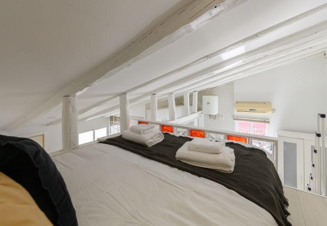 Lägenhet i Madrid - Piso tipo loft de 1 dormitorio en el centro de Madrid. Temporal Lägenhet i Madrid - Piso tipo loft de 1 dormitorio en el centro de Madrid. Temporal
