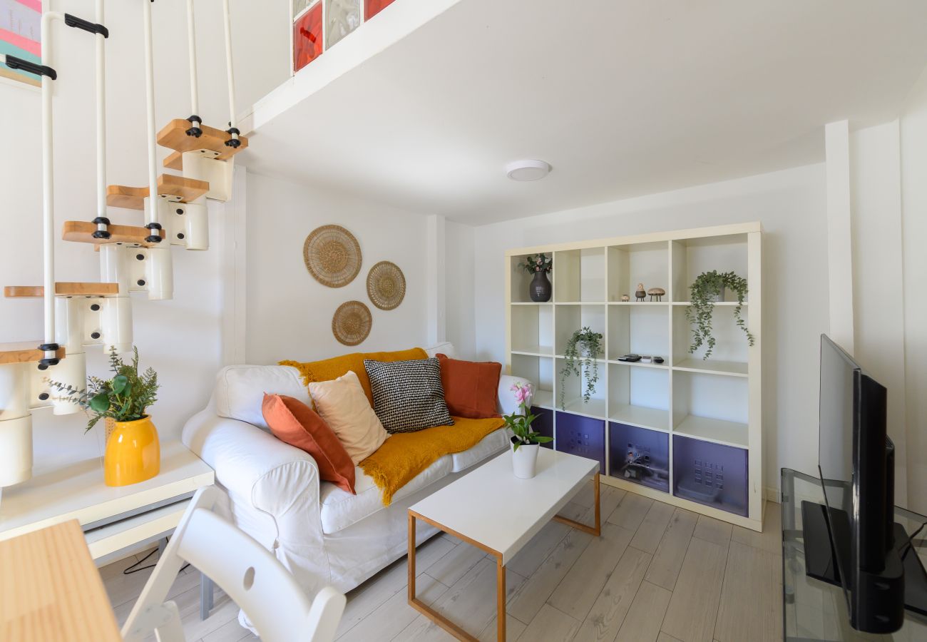 Lägenhet i Madrid - Piso tipo loft de 1 dormitorio en el centro de Madrid. Temporal Lägenhet i Madrid - Piso tipo loft de 1 dormitorio en el centro de Madrid. Temporal