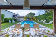 Villa i Marina di Pietrasanta - Modern Villa with Pool in Tonfano Marina di Pietrasanta