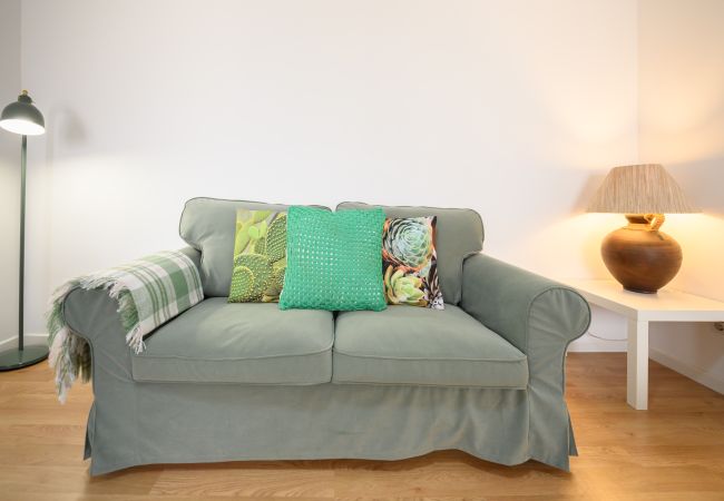 Lägenhet i Madrid - Piso de 1 Dormitorio en Chamartín-Madrid, Ideal para Parejas o Profesionales. Temporal Lägenhet i Madrid - Piso de 1 Dormitorio en Chamartín-Madrid, Ideal para Parejas o Profesionales. Temporal