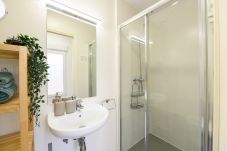 Lägenhet i Madrid - Piso de 1 Dormitorio en Chamartín-Madrid, Ideal para Parejas o Profesionales