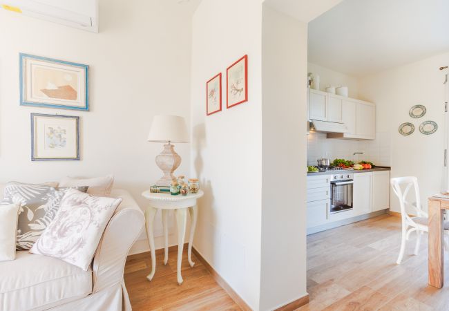 Villa i Massarosa - Smart and Convenient Sea View Villa with Pool in Lucca Villa i Massarosa - Smart and Convenient Sea View Villa with Pool in Lucca