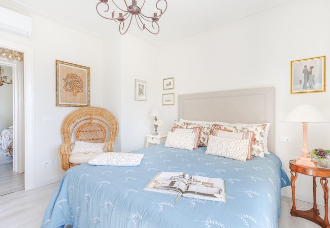Villa i Massarosa - Smart and Convenient Sea View Villa with Pool in Lucca Villa i Massarosa - Smart and Convenient Sea View Villa with Pool in Lucca