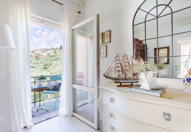 Villa i Massarosa - Smart and Convenient Sea View Villa with Pool in Lucca Villa i Massarosa - Smart and Convenient Sea View Villa with Pool in Lucca