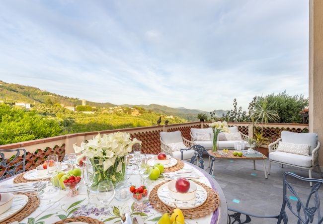 Villa i Massarosa - Smart and Convenient Sea View Villa with Pool in Lucca Villa i Massarosa - Smart and Convenient Sea View Villa with Pool in Lucca