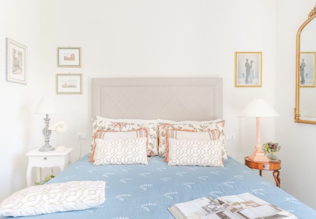Villa i Massarosa - Smart and Convenient Sea View Villa with Pool in Lucca Villa i Massarosa - Smart and Convenient Sea View Villa with Pool in Lucca