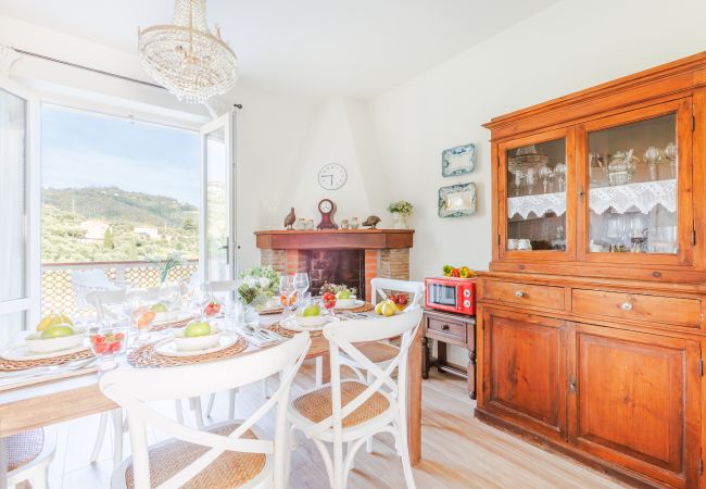 Villa i Massarosa - Smart and Convenient Sea View Villa with Pool in Lucca Villa i Massarosa - Smart and Convenient Sea View Villa with Pool in Lucca