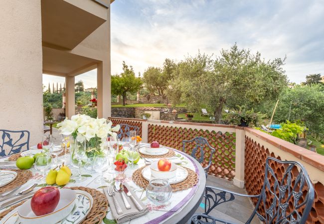 Villa i Massarosa - Smart and Convenient Sea View Villa with Pool in Lucca Villa i Massarosa - Smart and Convenient Sea View Villa with Pool in Lucca