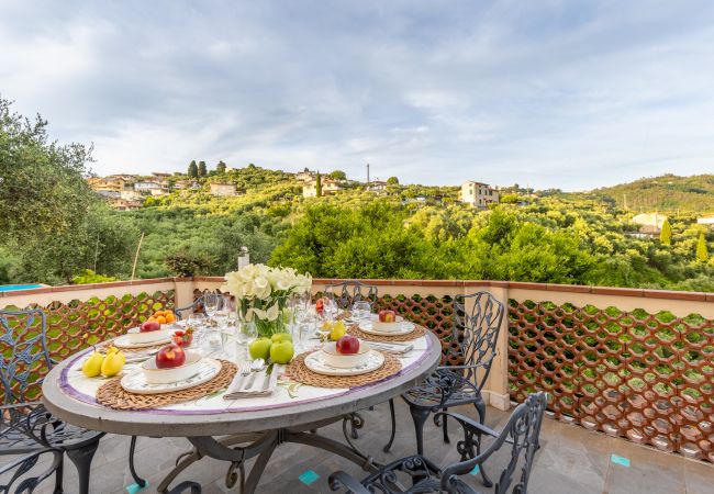 Villa i Massarosa - Smart and Convenient Sea View Villa with Pool in Lucca Villa i Massarosa - Smart and Convenient Sea View Villa with Pool in Lucca